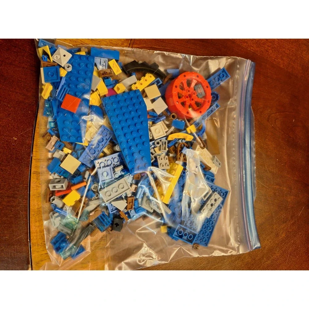 LEGO Bulk Lot 8 oz Mixed Bricks Plates Specialty Pieces Blue Yellow Red White - Picture 2 of 10